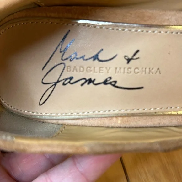 Badgley Mischka Taupe Suede Heels for Women - Picture 11 of 12